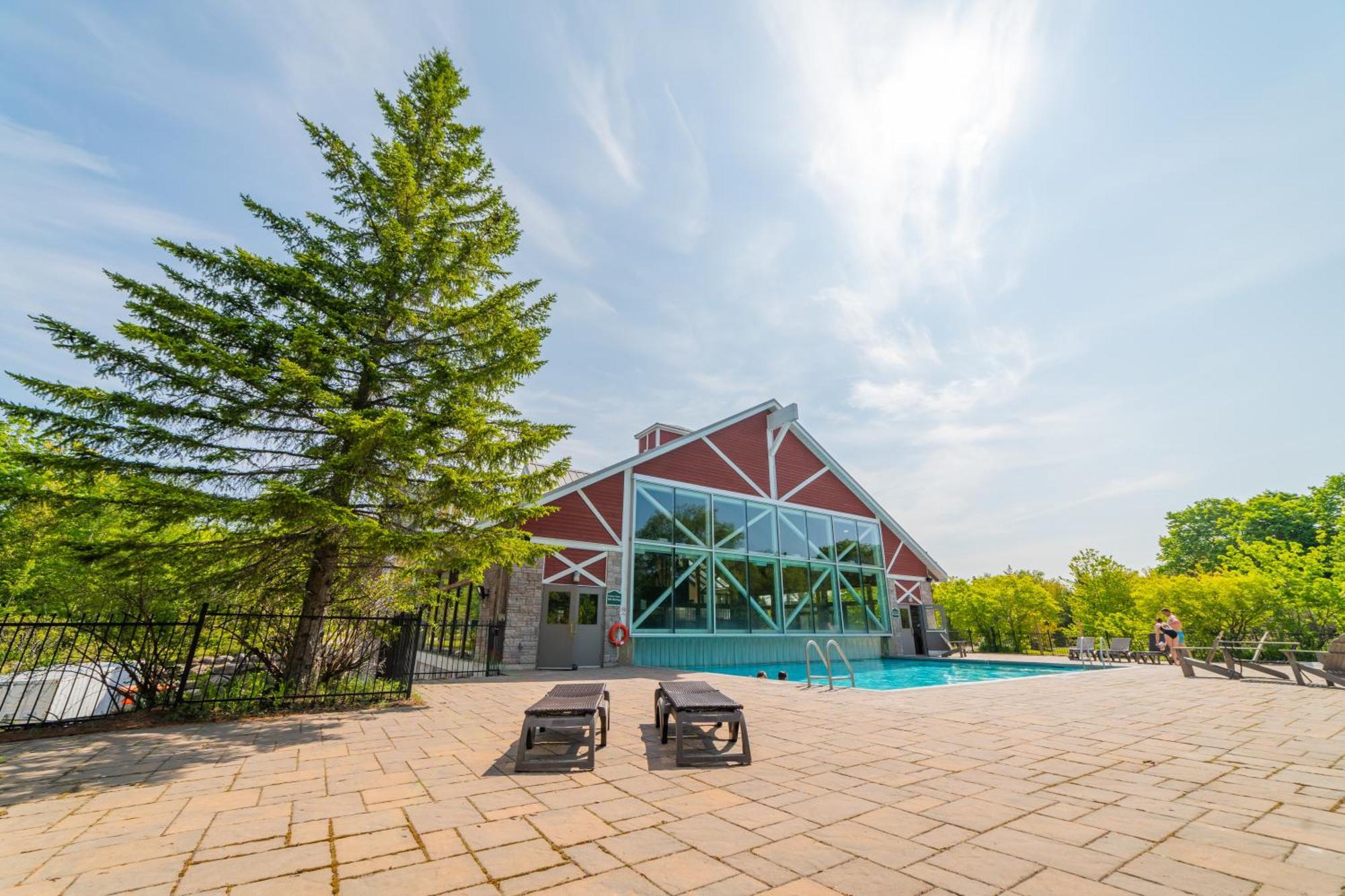 Horseshoe Valley Suites - The Maple Shanty Bay Exterior photo